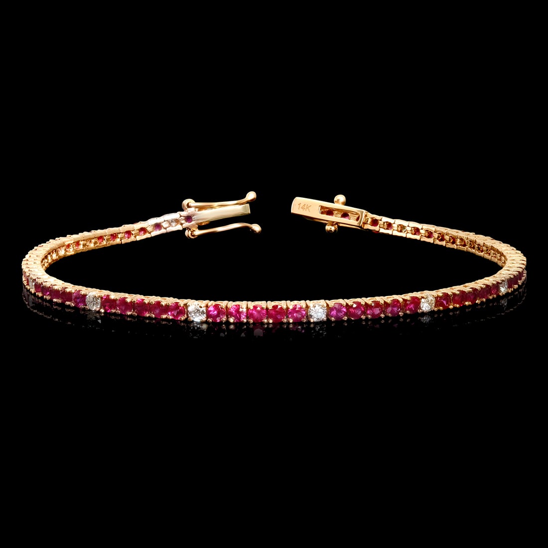 14k Yellow Gold 3.88ct Ruby 0.89ct Diamond Bracelet: Retail: $8,114.00 ****** 14k Yellow Gold 3.88ct Ruby 0.89ct Diamond Bracelet ****** Size: 7 / Metal: 14K Yellow Gold / Total Item Weight: 6.9 Grams / Country Made: United States / / Main Stone: Ruby /