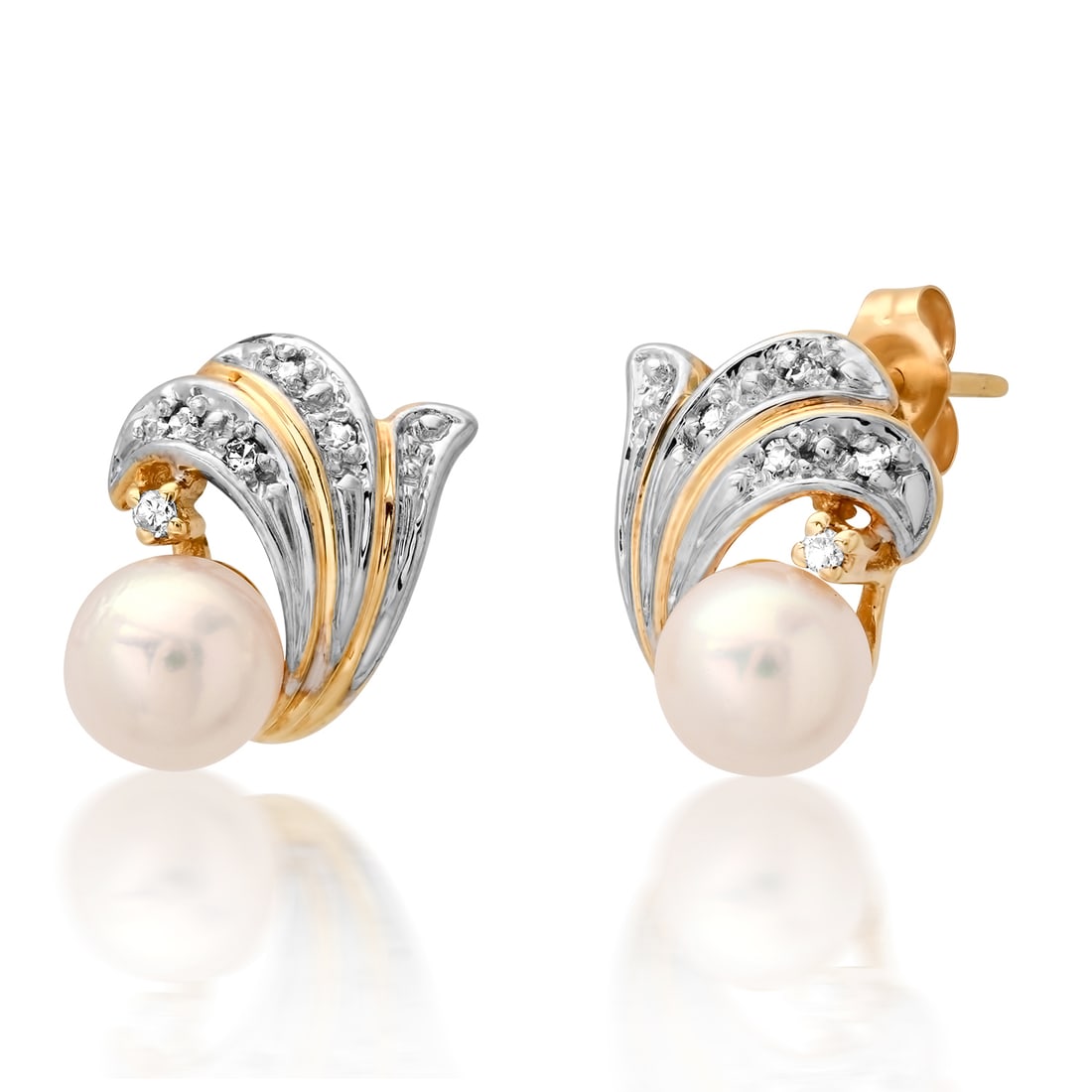 14K Yellow Gold Setting with 4mm Fresh Water Pearl and 0.015ct Diamond Earrings: Retail: $850.00 ****** 14K Yellow Gold Setting with 4mm Fresh Water Pearl and 0.015ct Diamond Earrings ****** Size: 1/2 / Metal: 14K Yellow Gold / Total Item Weight: 3.6 Grams / Country Made: United S