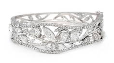 18K White Gold Ladies Bangle Bracelet with 8.77ct tw Diamonds