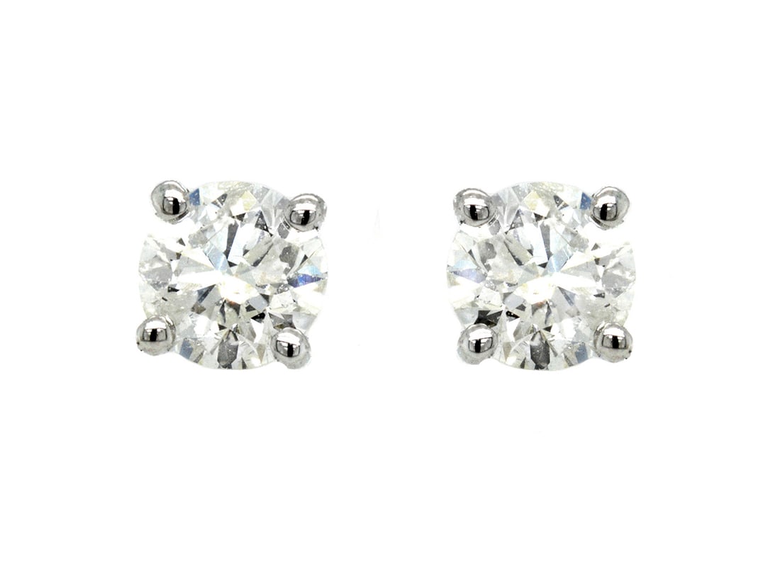 14K White Gold Diamond Stud Earrings with 0.92tcw Diamonds (1 of 3)
