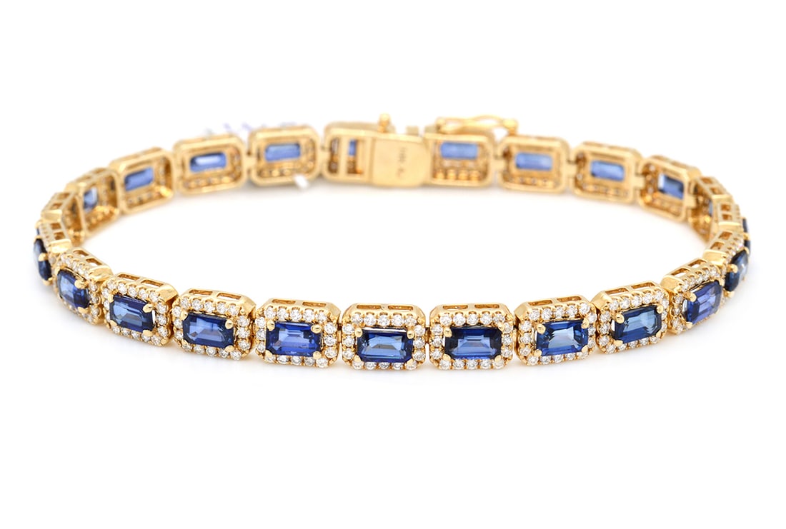 14K Yellow Gold Ladies Bracelet with 8.85tcw Sapphires and 2.41tcw Adjacent Diamonds: Retail: $21,700.00 ****** 14K Yellow Gold Ladies Bracelet with 8.85tcw Sapphires and 2.41tcw Adjacent Diamonds ****** Size: 7 / Metal: 14K Yellow Gold / Total Item Weight: 13.5 Grams / Country Made: