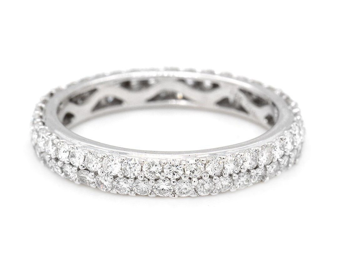 18K White Gold Ladies Band with 1.46tcw Diamonds: Retail: $5,175.00 ****** 18K White Gold Ladies Band with 1.46tcw Diamonds ****** Size: 7 / Metal: 18K White Gold / Total Item Weight: 3.0 Grams / Country Made: United States / / Main Stone: Diamond /
