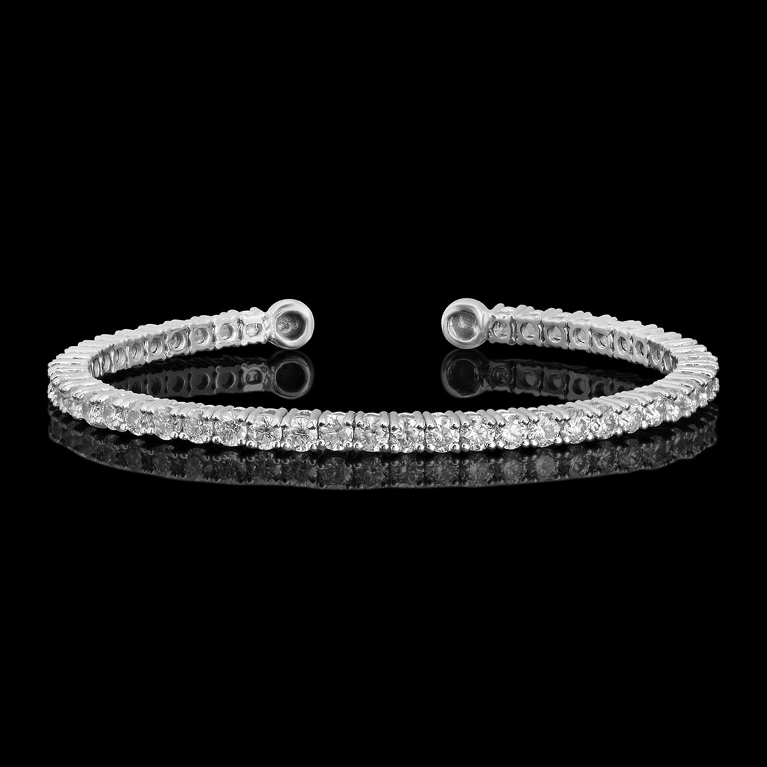 14k White Gold 3.52ct Diamond Bracelet: Retail: $13,736.00 ****** 14k White Gold 3.52ct Diamond Bracelet ****** Size: 7 / Metal: 14K White Gold / Total Item Weight: 13.8 Grams / Country Made: United States / / Main Stone: Diamond / Color: W