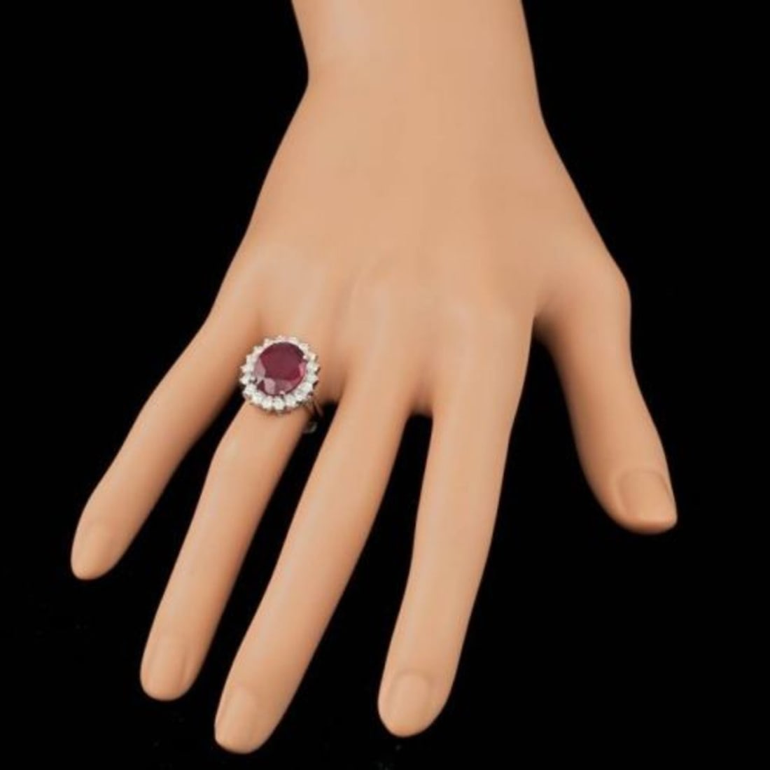 14K White Gold 4.96ct Ruby and 0.87ct Diamond Ring - 4