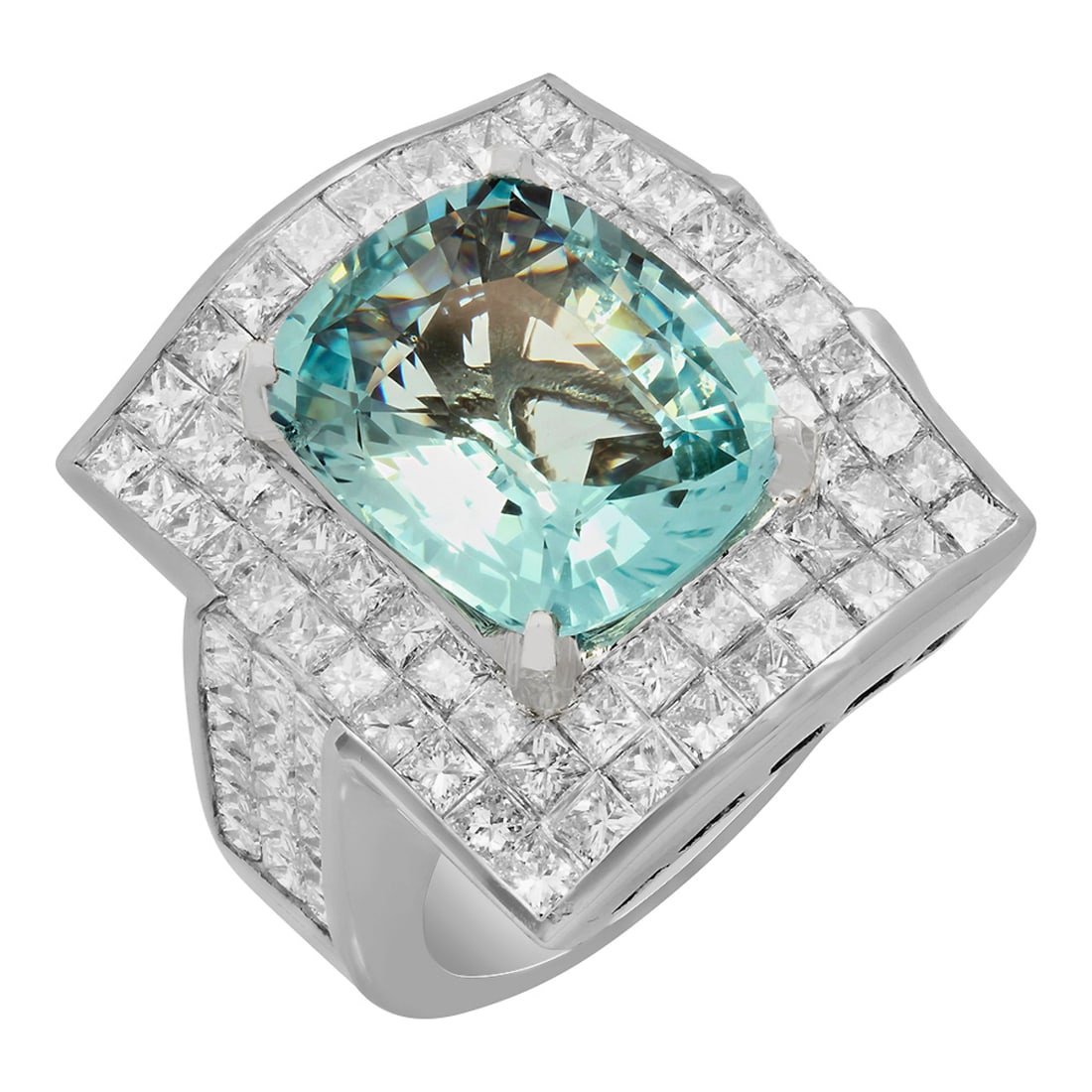 14k White Gold 7.82ct Aquamarine 7.09ct Diamond Ring: Retail: $29,555.00 ****** 14k White Gold 7.82ct Aquamarine 7.09ct Diamond Ring ****** Metal: 14K White Gold / Total Item Weight: 21.20 grams / Country Made: United States / / Main Stone: Aquamarine /