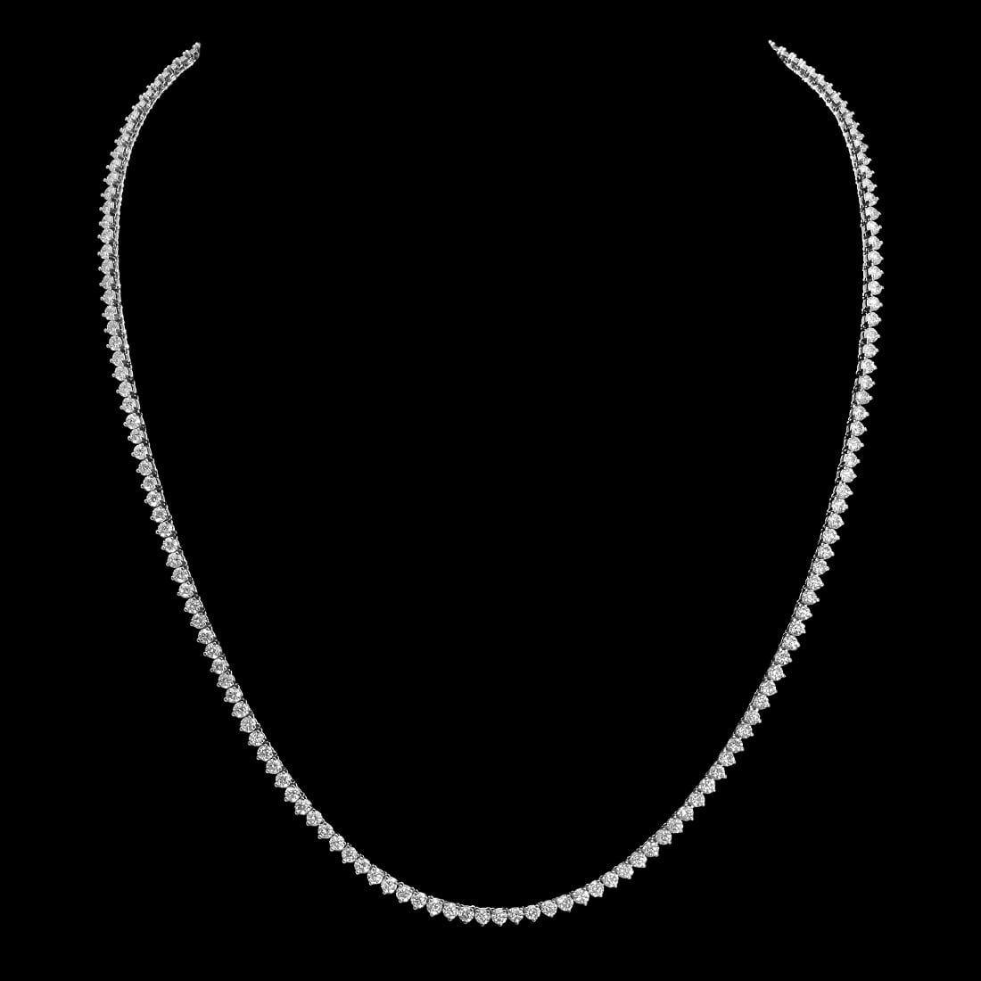 18K Gold 7.12ct Diamond Necklace: Retail: $24,790.00 ****** 18K Gold 7.12ct Diamond Necklace ****** Metal: 18K Solid White Gold / Total Item Weight: 14.0 Grams / Country Made: United States / / Main Stone: Diamond / Color: White / Car