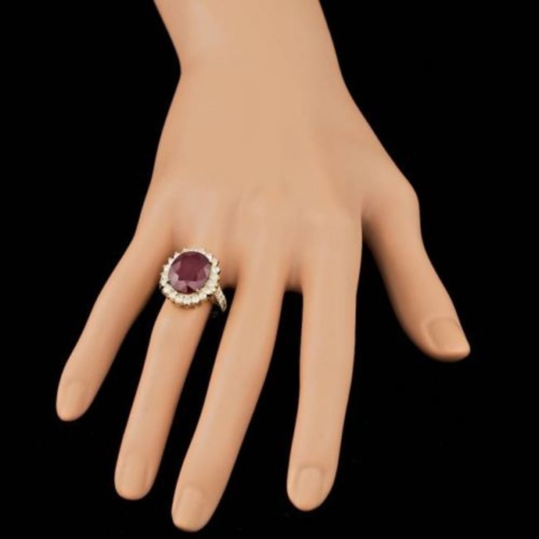 14K Yellow Gold 9.85ct Ruby and 1.34ct Diamond Ring - 4