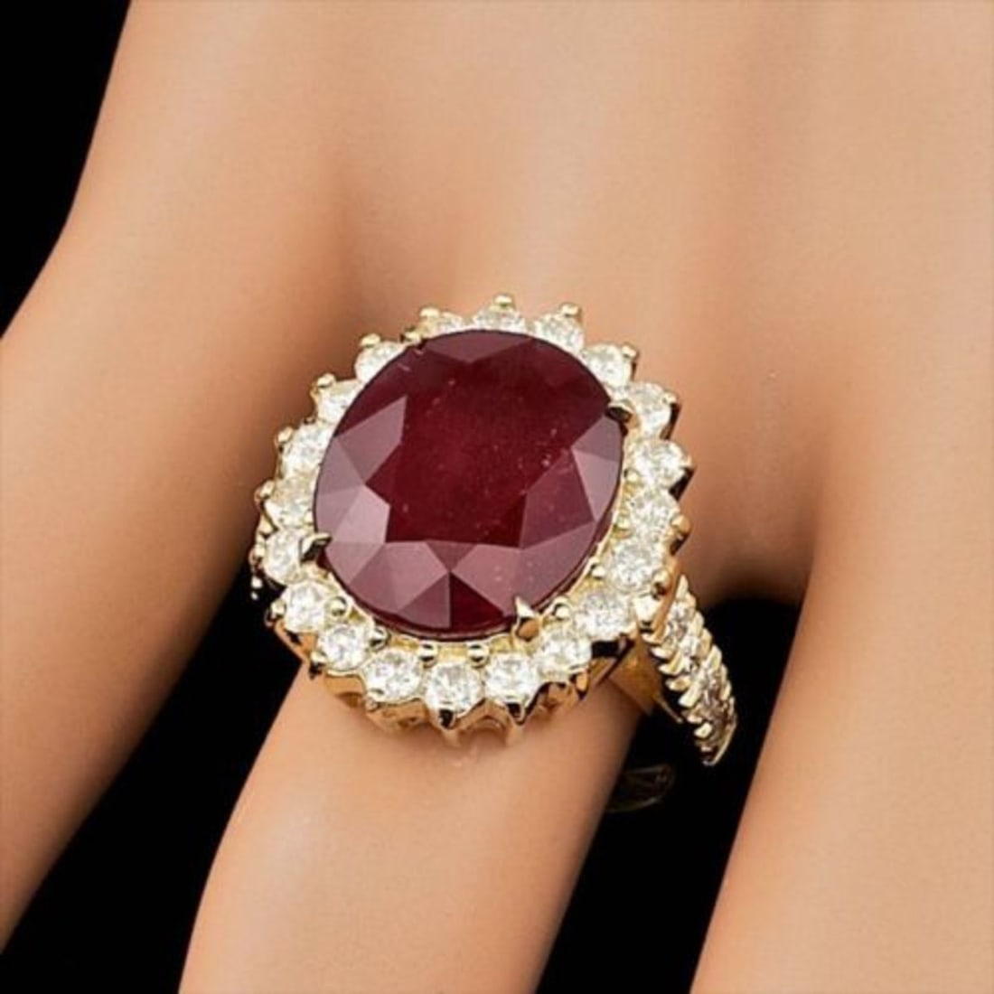 14K Yellow Gold 9.85ct Ruby and 1.34ct Diamond Ring - 3