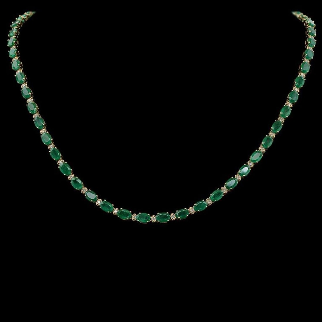 14K Gold 22.07ct Emerald 0.95ct Diamond Necklace: Retail: $25,580.00 ****** 14K Gold 22.07ct Emerald 0.95ct Diamond Necklace ****** Metal: 14K Solid Yellow Gold / Total Item Weight: 18.1grams / Country Made: United States / / Main Stone: Emerald / Co