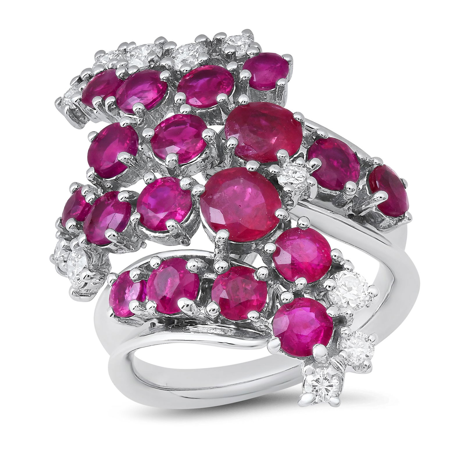 14K White Gold with 5.51ct Ruby and 0.59ct Diamond Ladies Ring: Retail: $12,670.00 ****** 14K White Gold with 5.51ct Ruby and 0.59ct Diamond Ladies Ring ****** Size: 7 / Metal: 14K White Gold / Total Item Weight: 9.9 Grams / Country Made: United States / / Main St