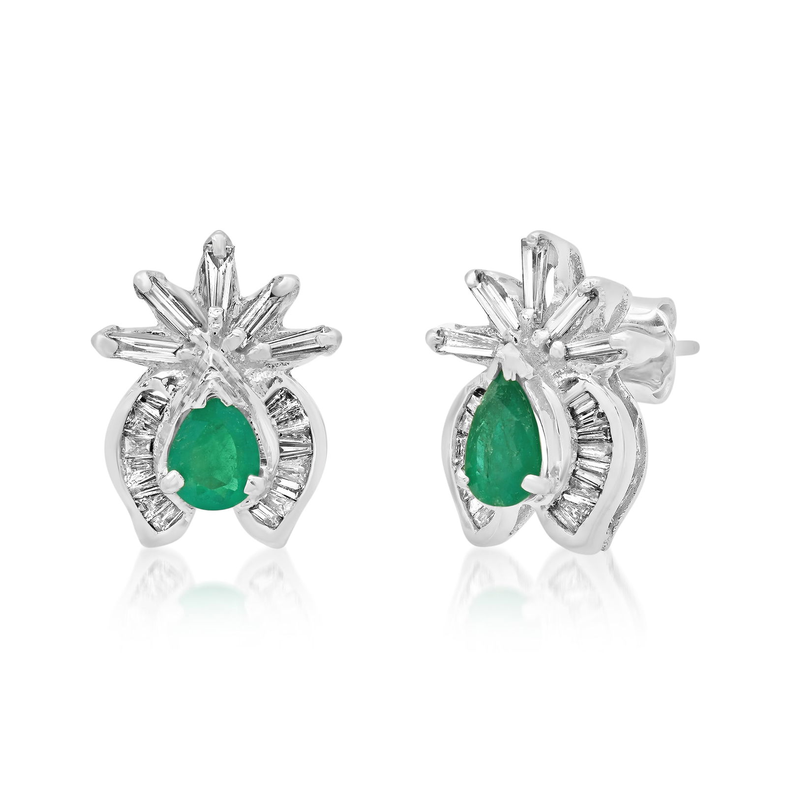 18K White Gold Setting with 1.00ct Emerald and 1.00ct Diamond Ladies Earrings: Retail: $4,570.00 ****** 18K White Gold Setting with 1.00ct Emerald and 1.00ct Diamond Ladies Earrings ****** Size: 5/8 / Metal: 18K White Gold / Total Item Weight: 6.8 Grams / Country Made: United