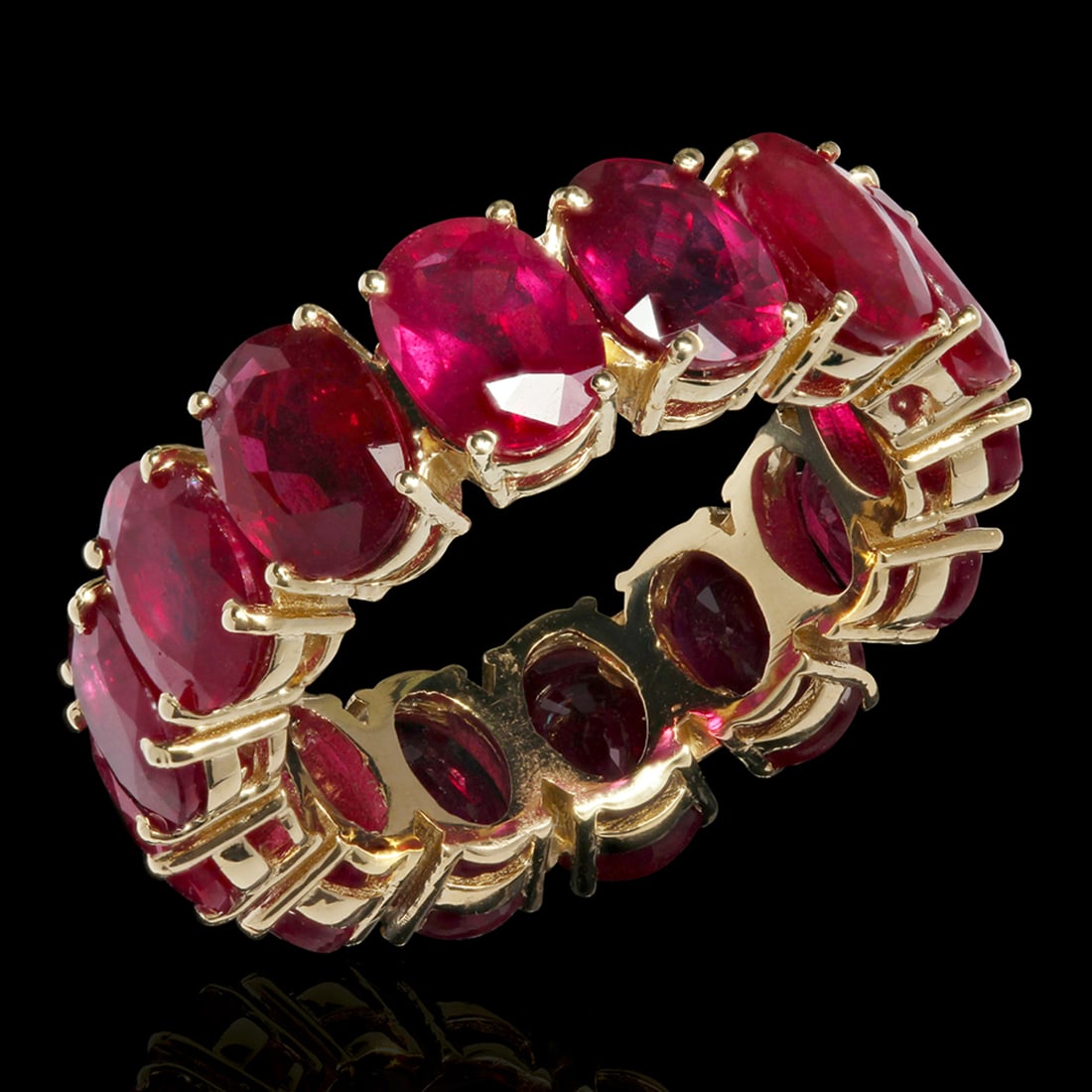 14K Yellow Gold 11.26ct Ruby Eternity Band Ring: Retail: $4,860.00 ****** 14K Yellow Gold 11.26ct Ruby Eternity Band Ring ****** Metal: 14K Yellow Gold / Total Item Weight: 7.50 Grams / Country Made: United States / / Main Stone: Ruby / Color: Red