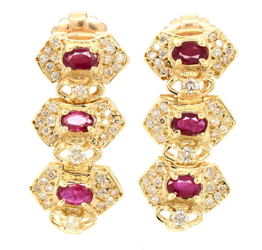 14K Yellow Gold Ladies Earrings with 1.72ct Rubies and 0.89ct tw Adjacent Diamonds: Retail: $4,500.00 ****** 14K Yellow Gold Ladies Earrings with 1.72ct Rubies and 0.89ct tw Adjacent Diamonds ****** Metal: 14K Yellow Gold / Total Item Weight: 9.3 Grams / Country Made: United States /