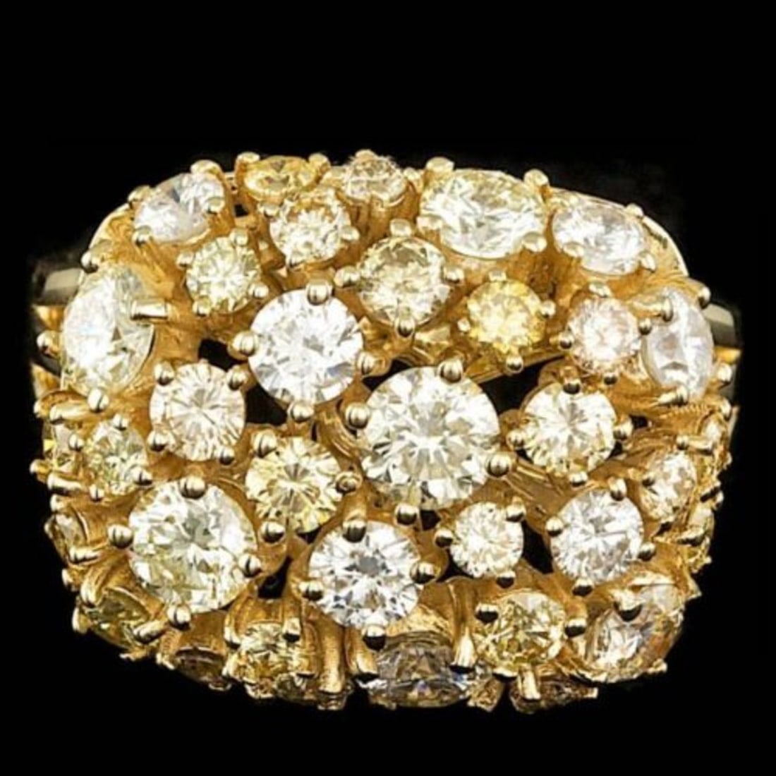 14K Yellow Gold 3.29ct Diamond Ring: Retail: $25,100.00 ****** 14K Yellow Gold 3.29ct Diamond Ring ****** Metal: 14K Yellow Gold / Total Item Weight: 8.6 Grams / Country Made: United States / / Main Stone: Diamond / Color: Fancy Light
