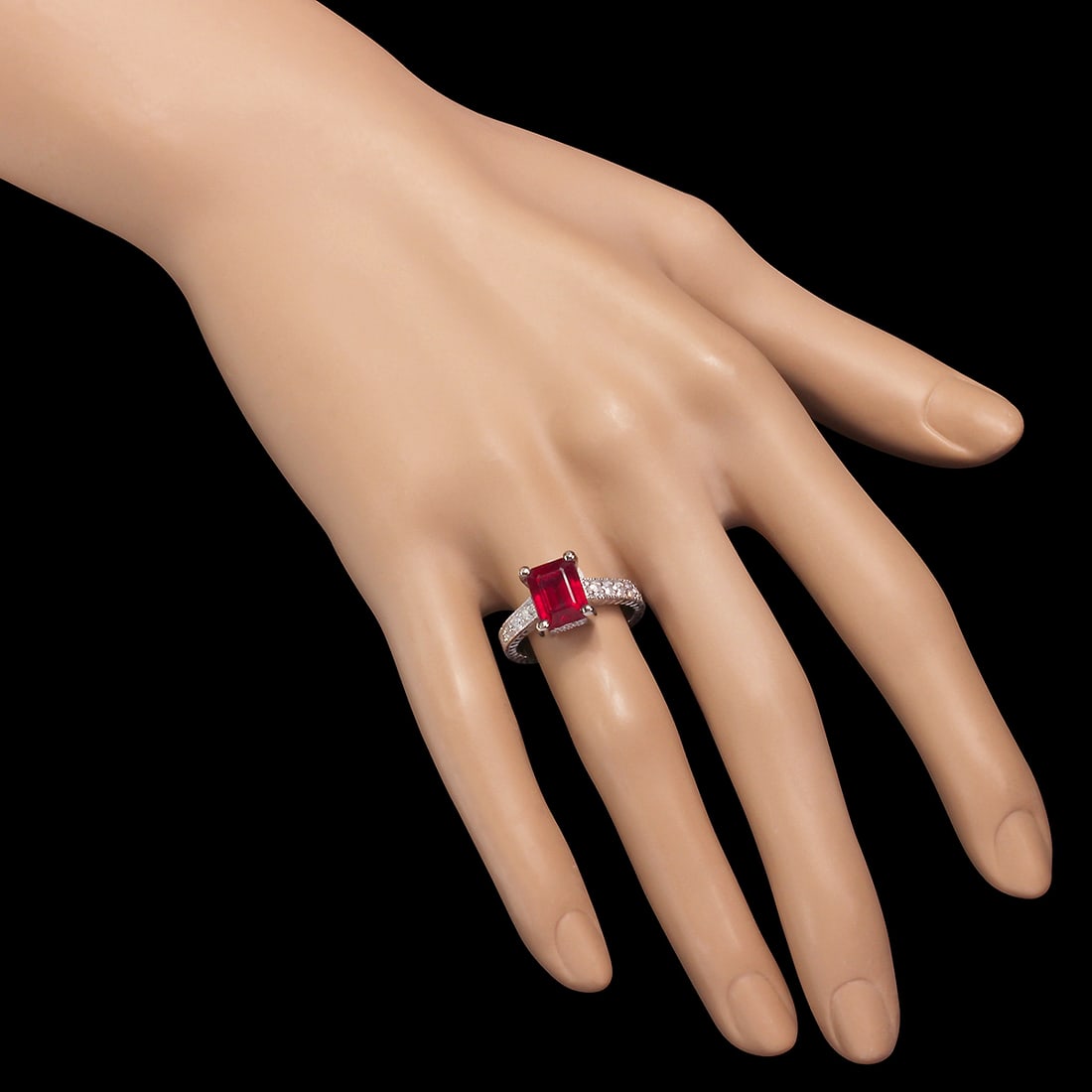 14k White Gold 5.90ct Ruby 0.32ct Diamond Ring - 3