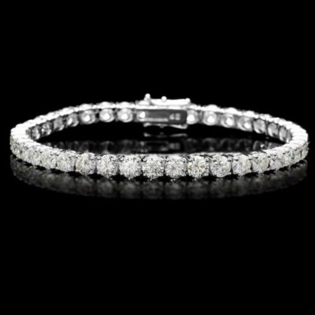 18K Gold 13.06ct Diamond Bracelet: Retail: $53,910.00 ****** 18K Gold 13.06ct Diamond Bracelet ****** Metal: 18K White Gold / Total Item Weight: 15.5 Grams / Country Made: United States / / Main Stone: Diamond / Carat Total Weight: 13.