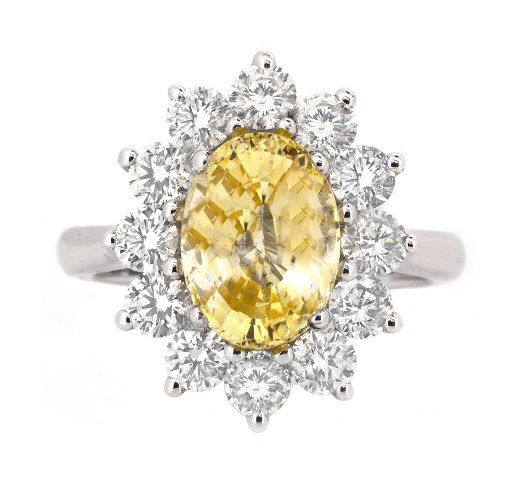 18K White Gold Ladies Ring with 3.57ct GIA Yellow Sapphire and 1.41ct tw Diamonds: Retail: $16,000.00 ****** 18K White Gold Ladies Ring with 3.57ct GIA Yellow Sapphire and 1.41ct tw Diamonds ****** Size: 6.5 / Metal: 18K White Gold / Total Item Weight: 7.6 / Country Made: United Sta