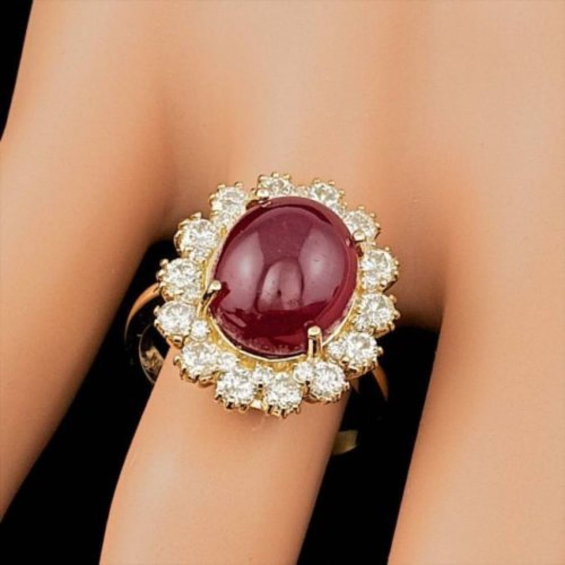 14K White Gold 9.33ct Ruby and 1.38ct Diamond Ring - 3