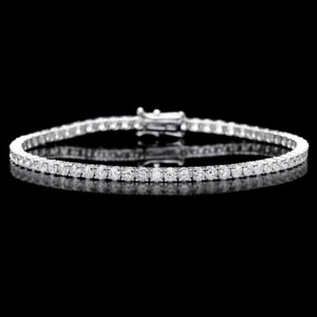 18K Gold 4.56ct Diamond Bracelet: Retail: $16,010.00 ****** 18K Gold 4.56ct Diamond Bracelet ****** Metal: 18K White Gold / Total Item Weight: 7.5 Grams / Country Made: United States / / Main Stone: Diamond / Carat Total Weight: 4.56 