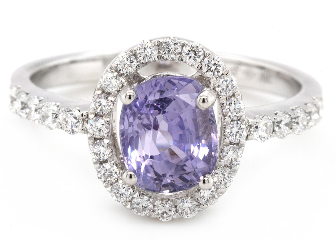 18K White Gold Ladies Ring with 1.83ct Sapphire and 0.44ct tw Diamonds: Retail: $7,000.00 ****** 18K White Gold Ladies Ring with 1.83ct Sapphire and 0.44ct tw Diamonds ****** Size: 6.5 / Metal: 18K White Gold / Total Item Weight: 3.4 Grams / Country Made: United States /