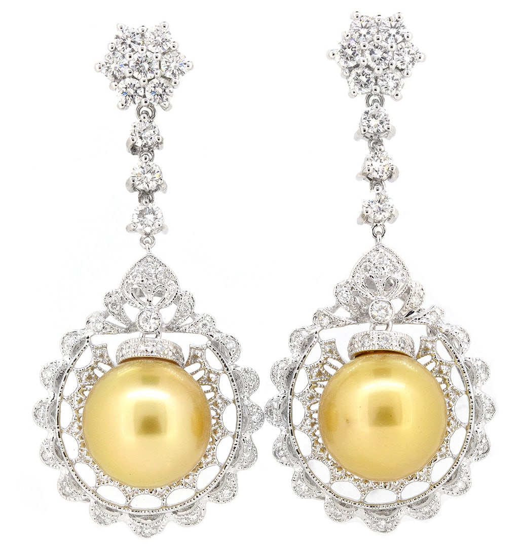 18K White Gold Ladies Earrings with Golden South Sea Pearls and 2.14ct tw Adjacent Diamonds: Retail: $14,500.00 ****** 18K White Gold Ladies Earrings with Golden South Sea Pearls and 2.14ct tw Adjacent Diamonds ****** Size: 2 long / Metal: 18K White Gold / Total Item Weight: 20.1 Grams / Coun