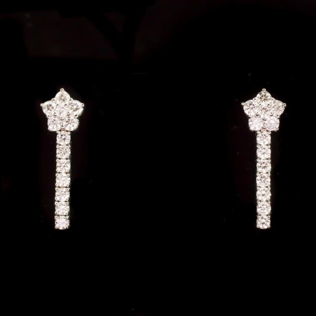 14k Gold 1.85ct Diamond Earrings: Retail: $7,480.00 ****** 14k Gold 1.85ct Diamond Earrings ****** Metal: 14k Solid White Gold / Total Item Weight: 3.3 grams / Country Made: United States / / Main Stone: Diamond / Carat Total Weight: