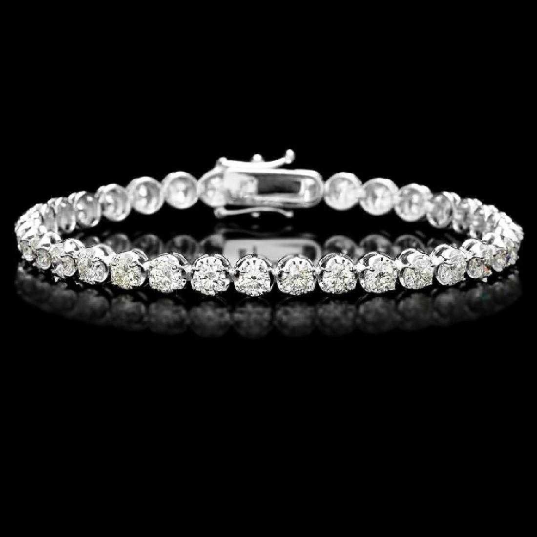 18K White Gold and 8.86ct Diamond Bracelet: Retail: $38,369.00 ****** 18K White Gold and 8.86ct Diamond Bracelet ****** Metal: 18K White Gold / Total Item Weight: 14.0 Grams / Country Made: United States / / Main Stone: Diamond / Carat Total