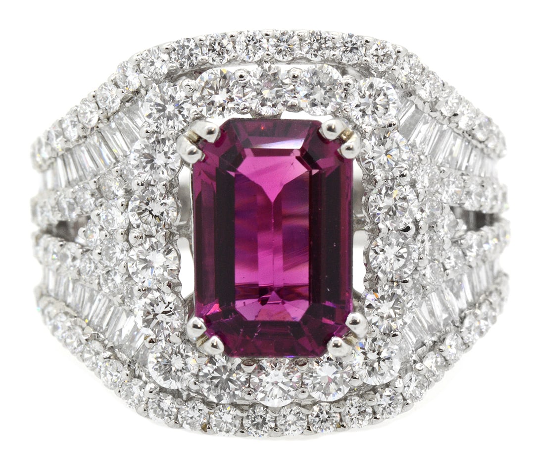 18K White Gold Ladies Ring with 2.57ct Rubellite Tourmaline and 1.96ct tw Adjacent Diamonds: Retail: $10,000.00 ****** 18K White Gold Ladies Ring with 2.57ct Rubellite Tourmaline and 1.96ct tw Adjacent Diamonds ****** Size: 6.5 / Metal: 18K White Gold / Total Item Weight: 7.6 Grams / Country 