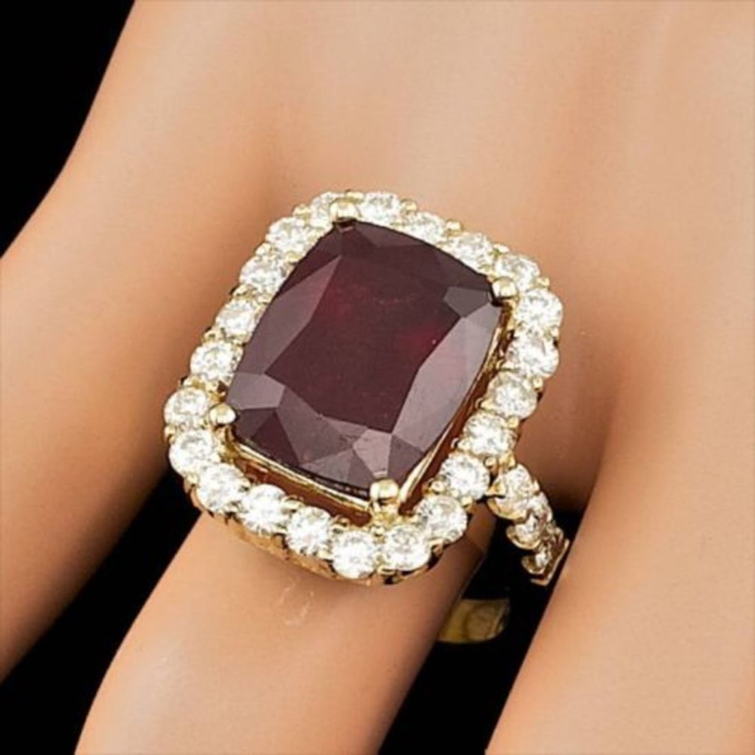 14K Yellow Gold 11.69ct Ruby and 1.88ct Diamond Ring - 4