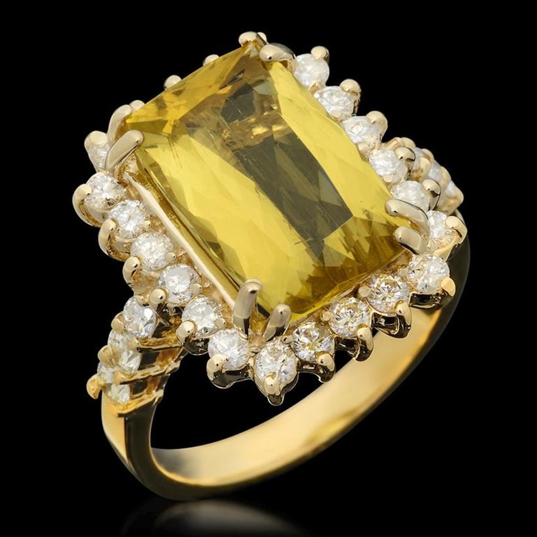 14K Yellow Gold 5.22ct Yellow Beryl and 1.17ct Diamond Ring: Retail: $9,600.00 ****** 14K Yellow Gold 5.22ct Yellow Beryl and 1.17ct Diamond Ring ****** Metal: 14K Yellow Gold / Total Item Weight: 7.1 Grams / Country Made: United States / / Main Stone: Beryl / 