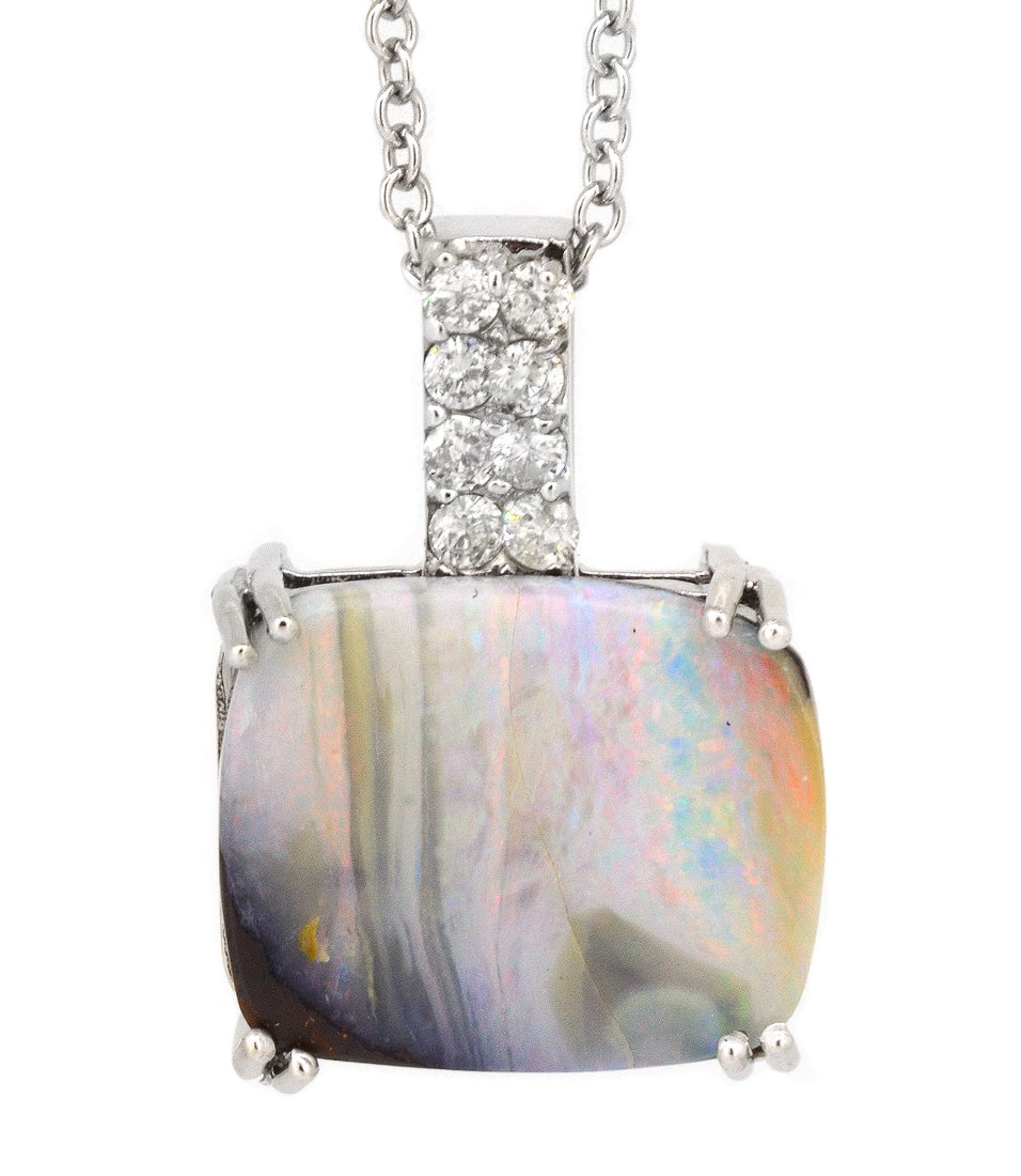 18K White Gold Ladies Pendant with 13.73ct Australian Opal and 0.37ct tw Adjacent Diamonds: Retail: $7,500.00 ****** 18K White Gold Ladies Pendant with 13.73ct Australian Opal and 0.37ct tw Adjacent Diamonds ****** Size: 18 / Metal: 18K White Gold / Total Item Weight: 9.9 Grams / Country