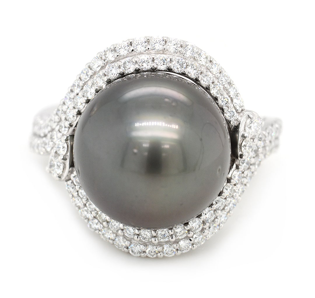 Platinum Ladies Ring with 14.46mm Tahitian Pearl and 0.98tcw Adjacent Diamonds: Retail: $19,800.00 ****** Platinum Ladies Ring with 14.46mm Tahitian Pearl and 0.98tcw Adjacent Diamonds ****** Size: 6.5 / Metal: Platinum / Total Item Weight: 14.3 Grams / Country Made: United State