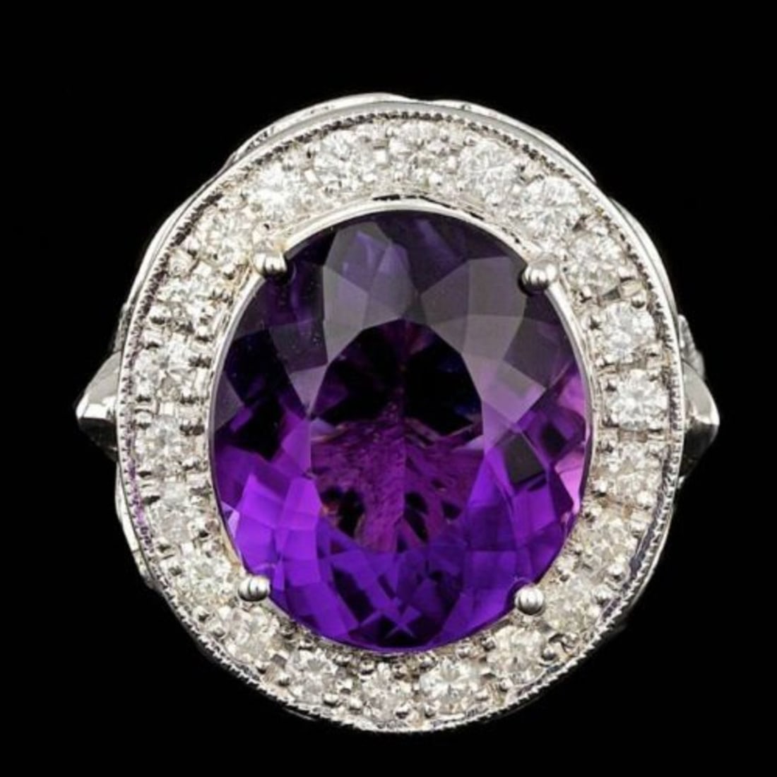 14K White Gold 7.19ct Amethyst and 1.86ct Diamond Ring: Retail: $14,818.00 ****** 14K White Gold 7.19ct Amethyst and 1.86ct Diamond Ring ****** Metal: 14K White Gold / Total Item Weight: 8.5 Grams / Country Made: United States / / Main Stone: Amethyst /