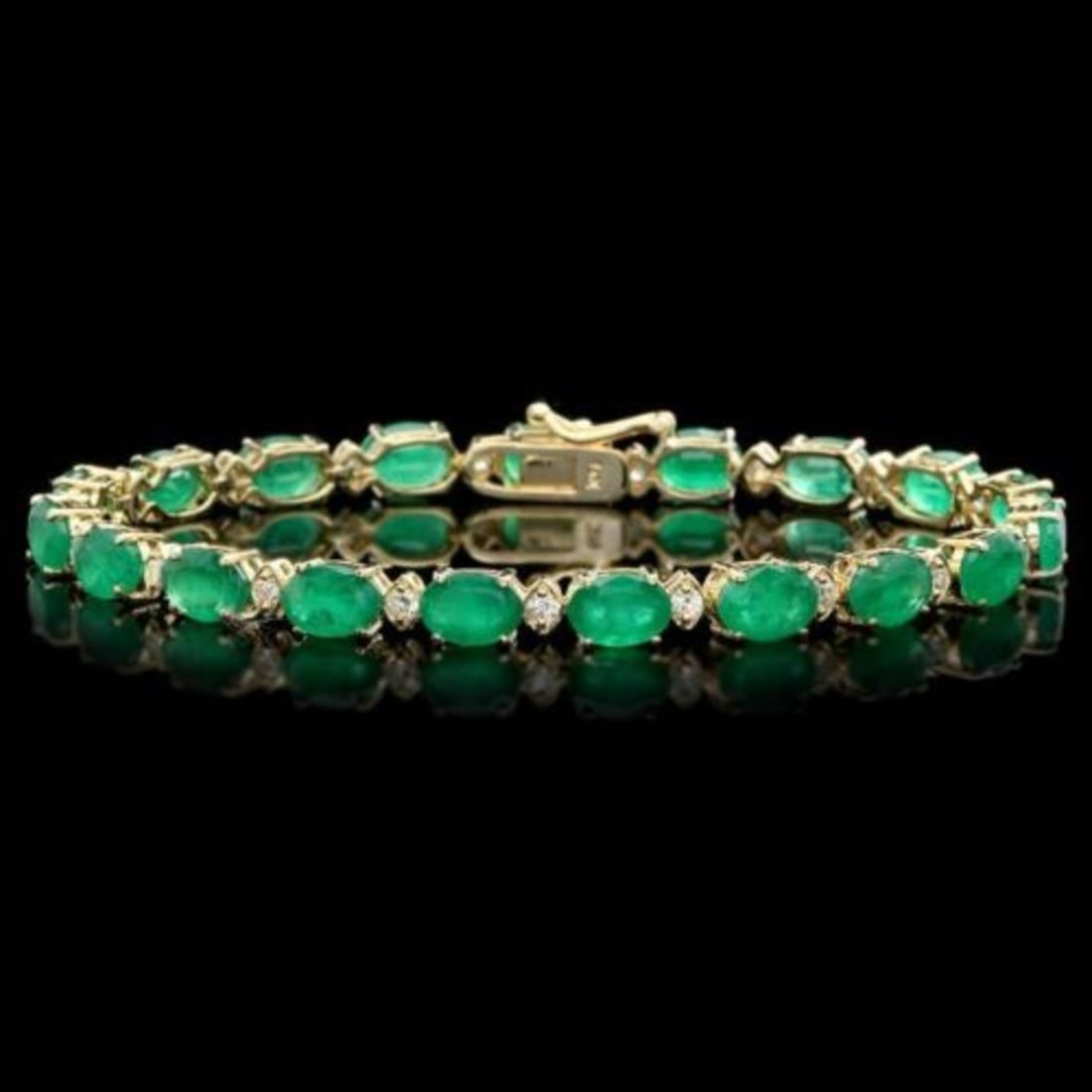 14K Gold 12.89ct Emerald 0.81ct Diamond Bracelet: Retail: $16,000.00 ****** 14K Gold 12.89ct Emerald 0.81ct Diamond Bracelet ****** Metal: 14K Yellow Gold / Total Item Weight: 10.0 Grams / Country Made: United States / / Main Stone: Emerald / Color: 