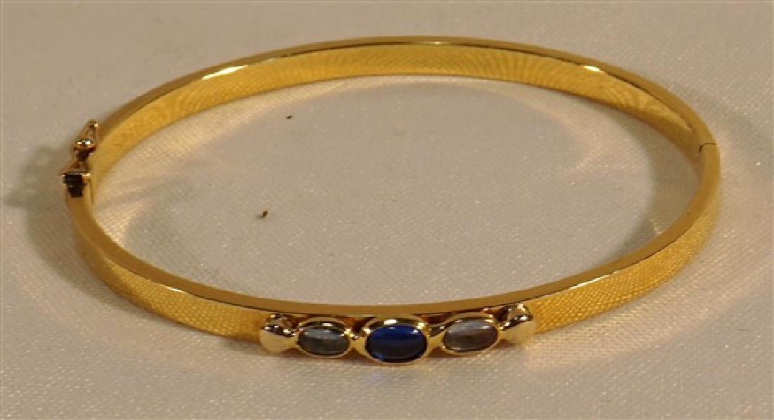 18KT Gold Bracelet with 3 gem stones (1 of 2)