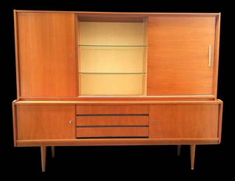 Munker Modell Mid Century Teak Bar Cabinet