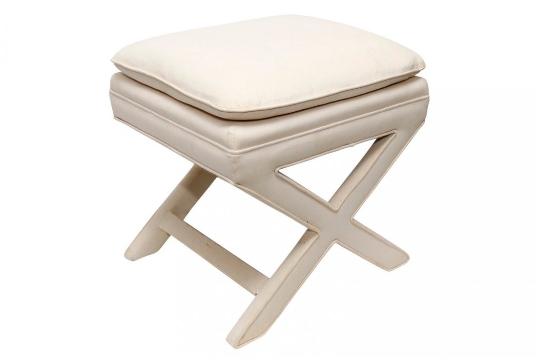 Mid-Century parson ottoman end table: Mid-Century parson ottoman end table/footstool ottoman. In good condition heavy & Sturdy. Dimensions: W21in. x D17in. x H20in.