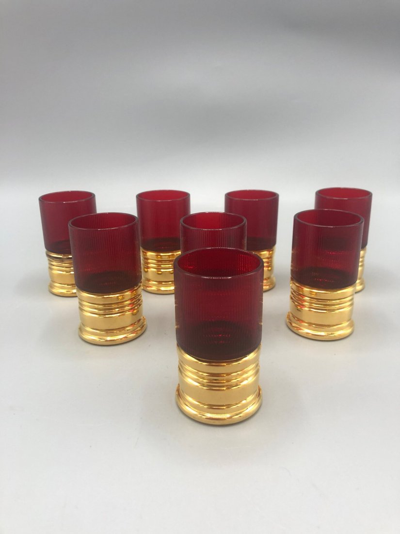 Art Deco set of 8 shoot glass red with gold base 1950’s (1 of 2)
