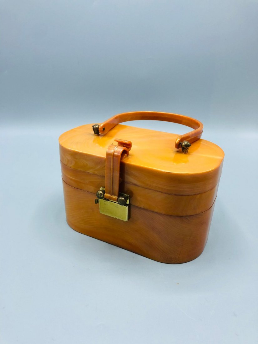 Vintage Orange Lucite Butterscotch Colored Pocketbook (1 of 4)