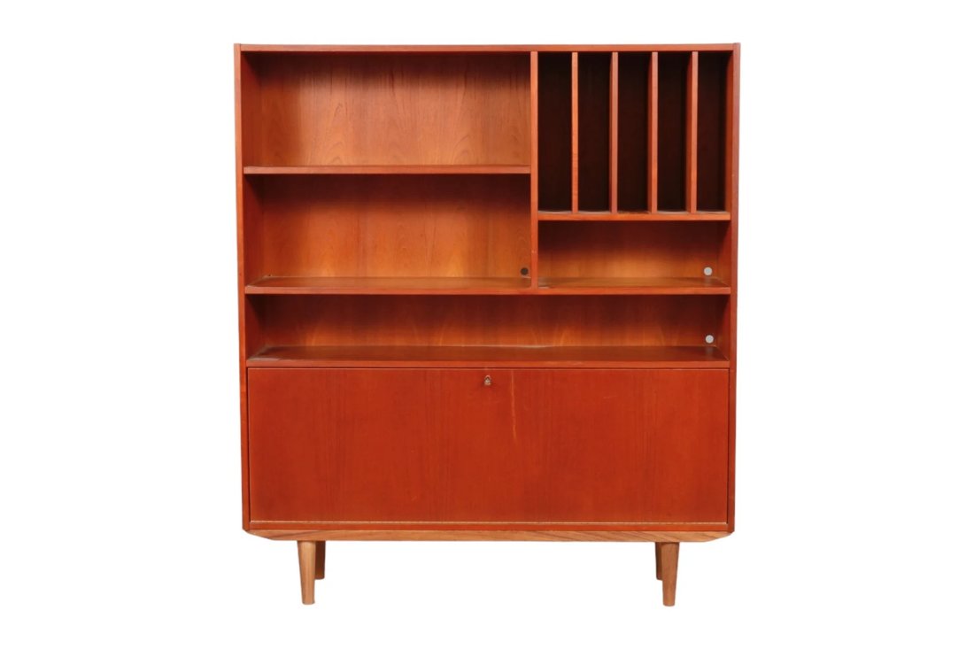 Domino MÃ¸bler Mid Century Teak Hutch (1 of 3)