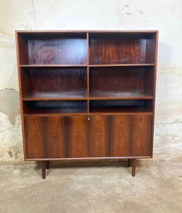 Mid-Century rosewood bookshelf: Mid-Century rosewood bookshelf