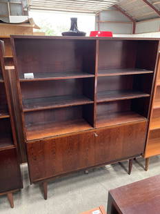 Rosewood bookcase with Lightning: Rosewood bookcase with Lightning