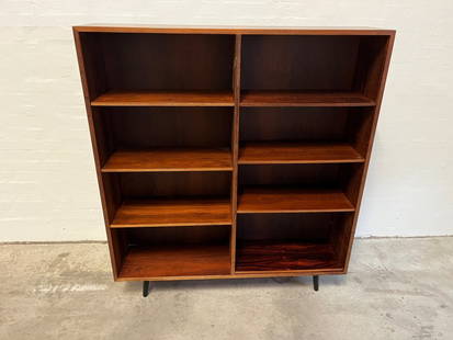 Mid-Century Teak Book case: Mid-Century Teak Book case