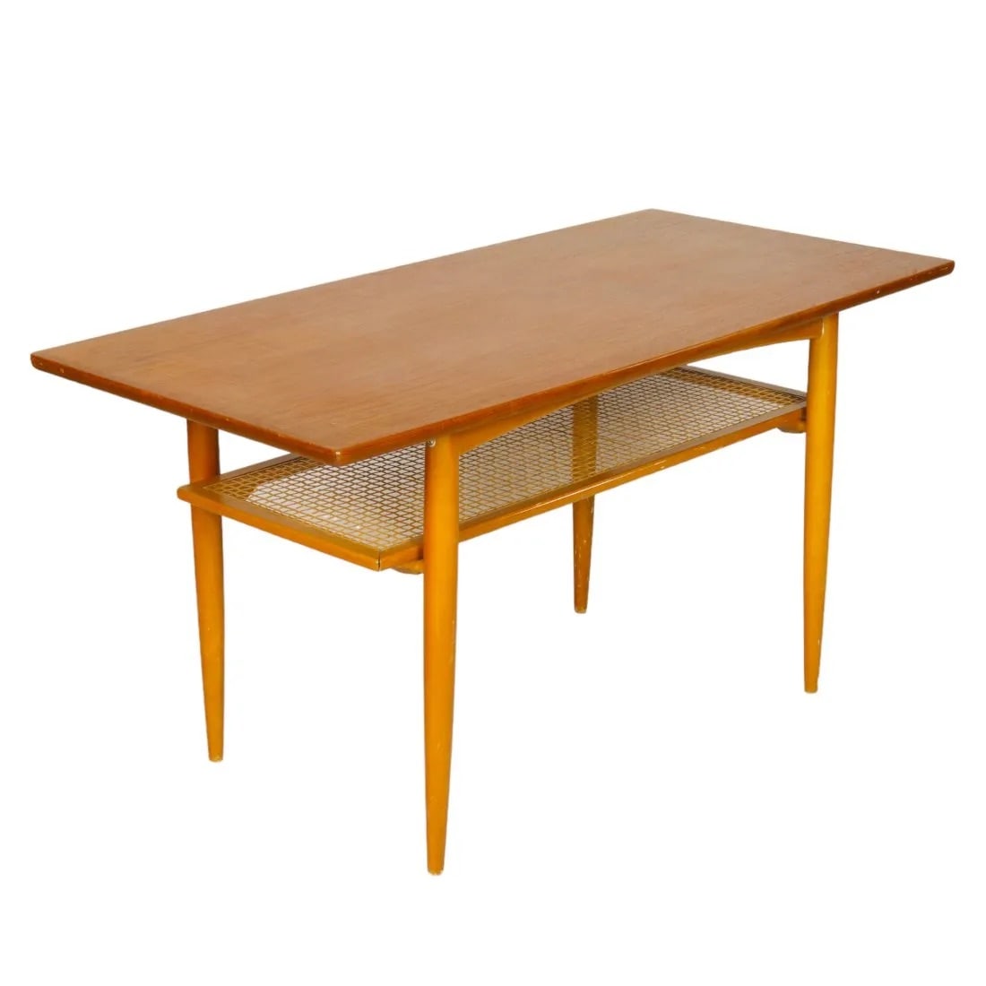 Beistelltisch met Korbablage--Teak side table with newspaper rack. Mid-century design: Teak side table with newspaper rack. Mid-Century designDimensions: W45x D22 x H24 inches