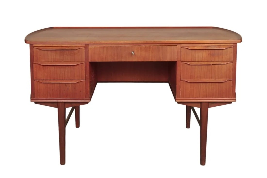 Mid-Century Teak Desk (1 of 3)
