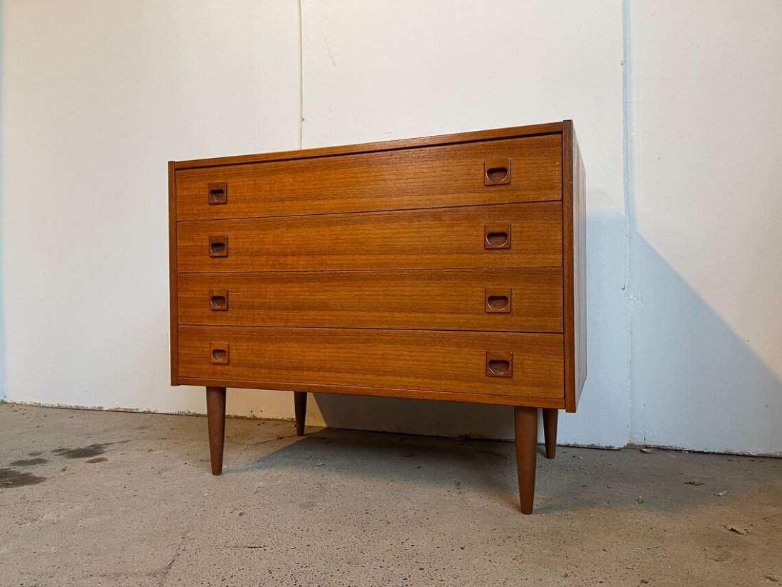 Teak dresser: Teak dresser with 4 drawersDimensions: W35. x D19 x H28 inches