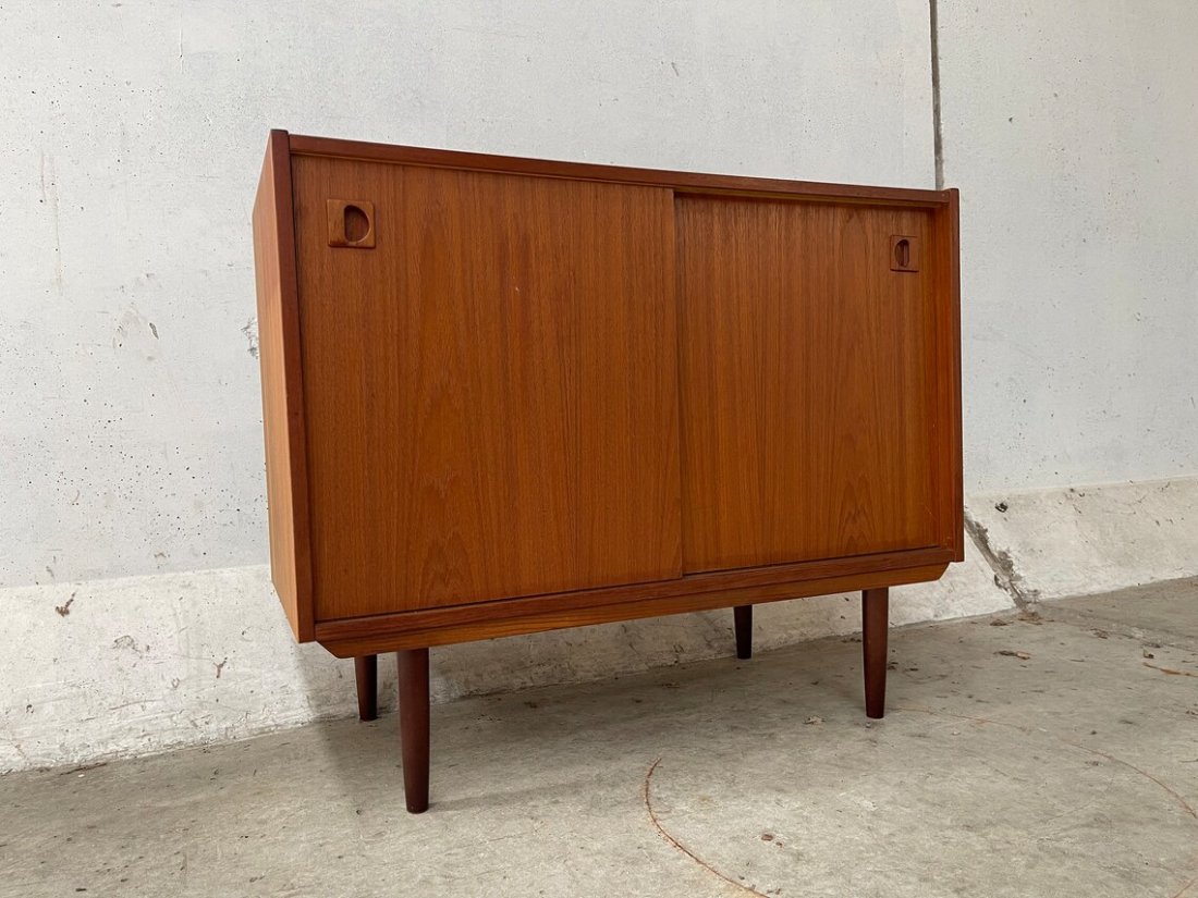 Mid-Century Teak Sideboard 1960's circa (1 of 3)