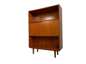 Mid Century Danish Teak bookcase with middle cabinet.