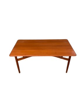 Add a touch of timeless elegance to your living space with our exquisite Mid Century Danish teak cof