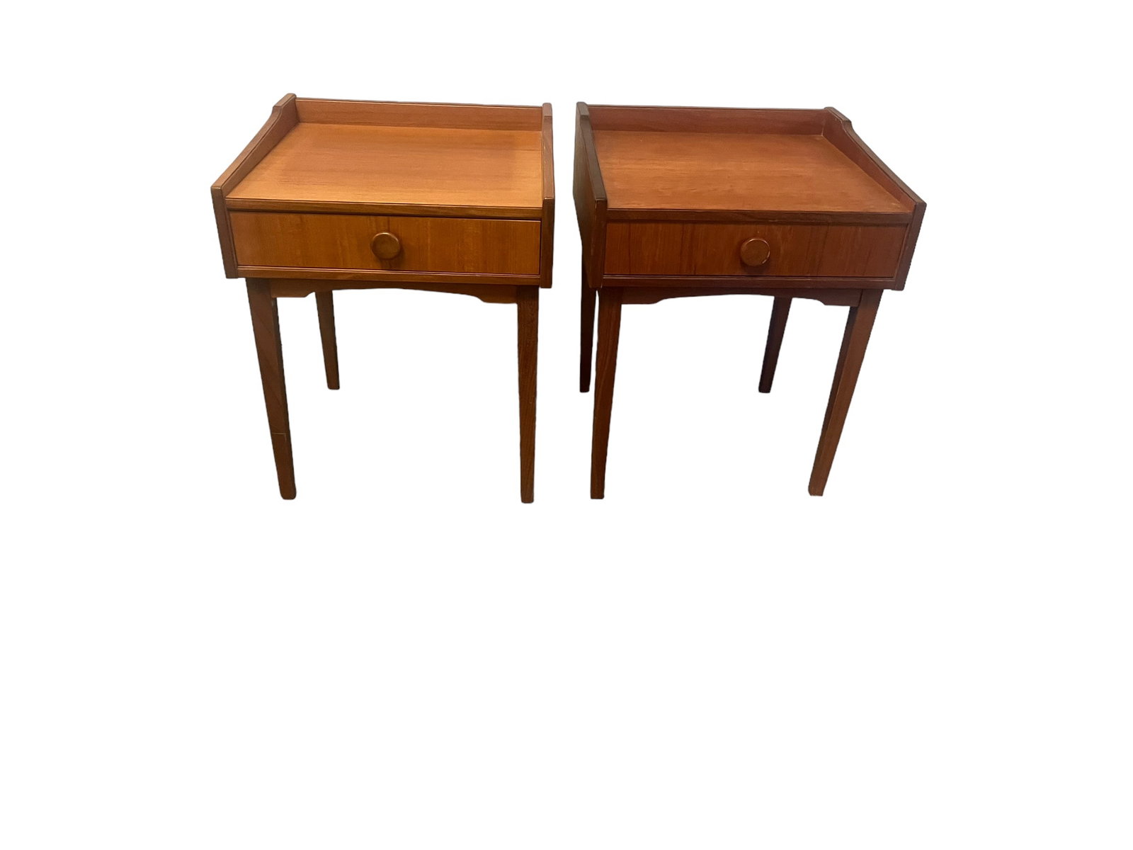 Mid-Century Modern Teak nightstands end tables 1960's: W17 x D16 x H21 inchesMid-Century Modern Teak pair of nightstands / end tables 1960's very good condition considering Age & Use Lot: 003